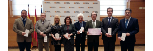 Los COFs de Aragón unidos para defender los derechos de los usuarios de clínicas dentales