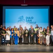 Los colectivos esenciales durante la pandemia recibieron un merecido reconocimiento en el acto institucional celebrado con motivo del Día de San Jorge.